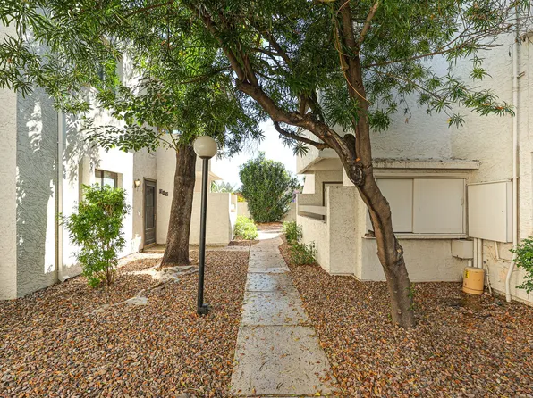 2959 N 68th Pl, Scottsdale, AZ