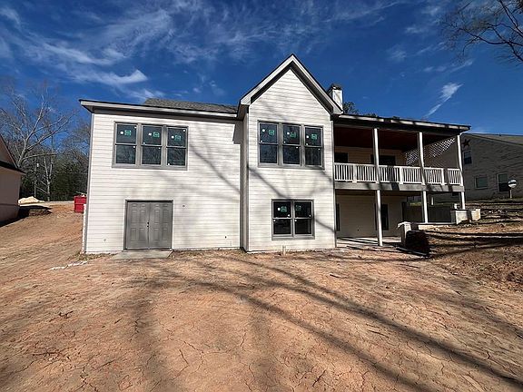 4th image of 189 Pope Cir