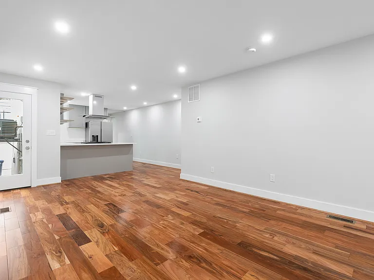 45 Bates St NW #1 — Photo 19