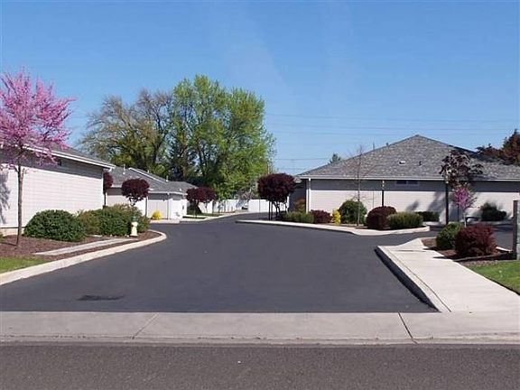 Pinehurst Village Estates