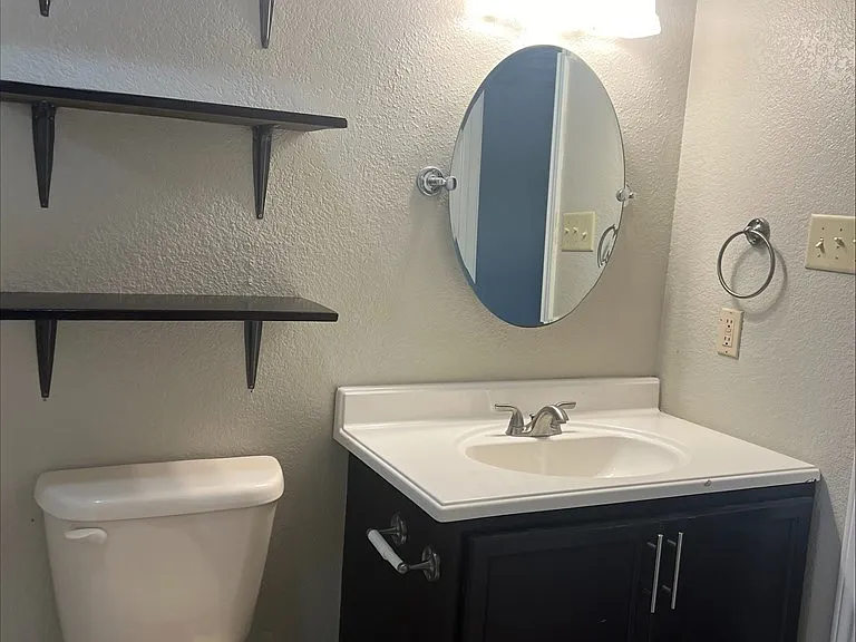 3437 Cole St — Photo 11