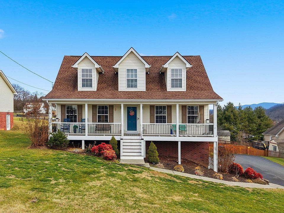 1st image of 304 Caden Way