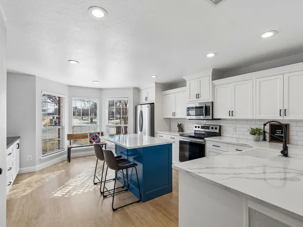 3942 Palace Pl, Frisco, TX 75033