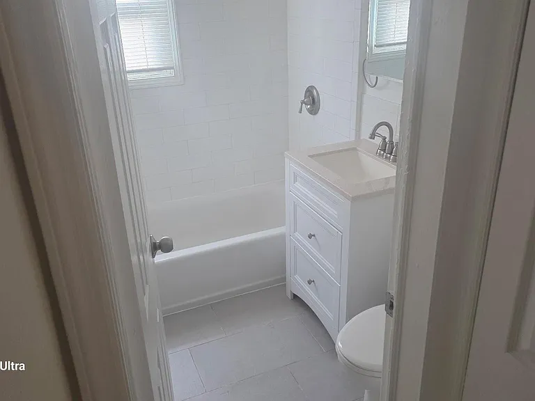 560 E Park Ave #2 — Photo 3