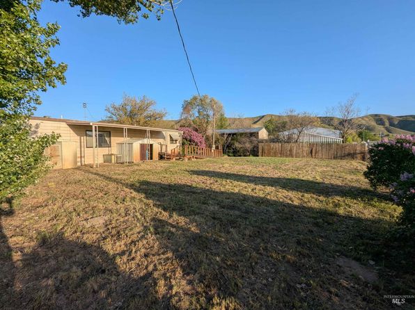 3783 Mill Rd, Emmett, ID 83617