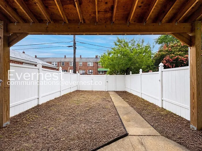 1515 Tunlaw Rd — Photo 23