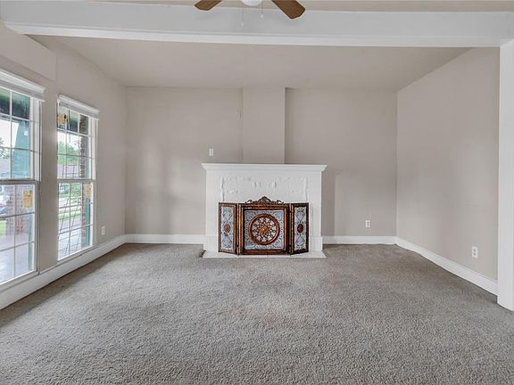 5th image of 1522 NE 14th St