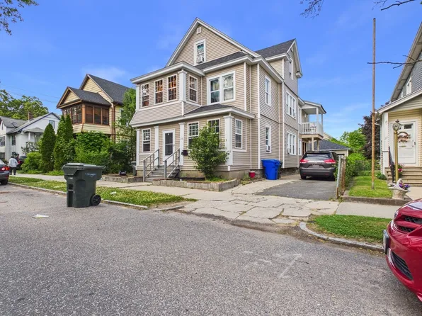 21-23 Draper St, Springfield, MA 01108