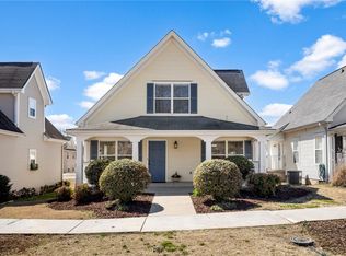 14 Fleming St, Greenville, SC 29607