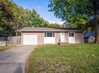 2004 Beck St, Manhattan, KS 66502