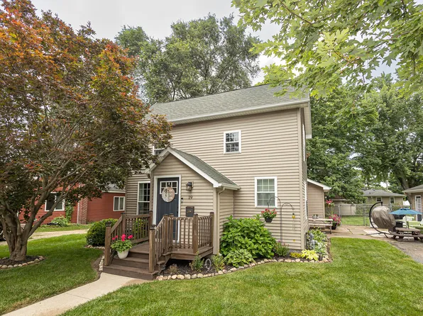 19 E Clarke Ave, Coldwater, MI 49036