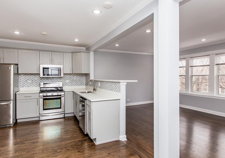 1st image of 5027 N Harding Ave APT 3W