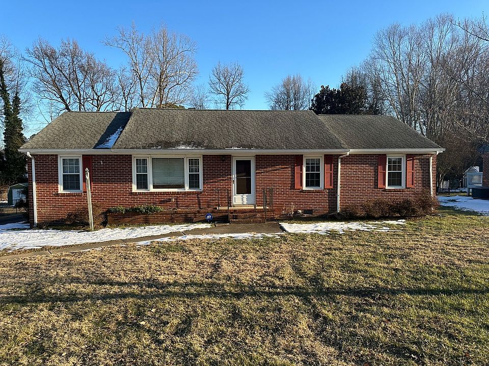 1st image of 8265 Franklin Ln
