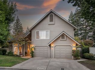 2727 W Bluff Ave, Fresno, CA 93711