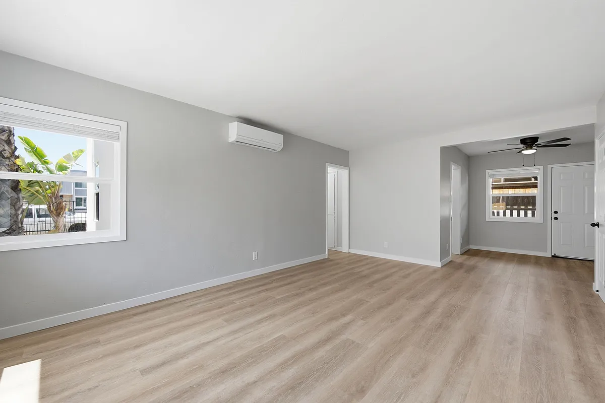 Building Photo - 4129 Wilson Ave