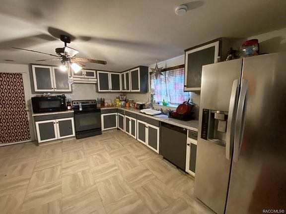 3rd image of 6661 W Arter St