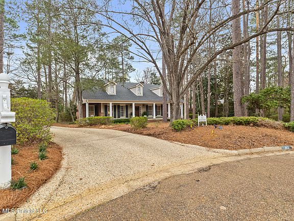 2nd image of 113 Bedford Rd