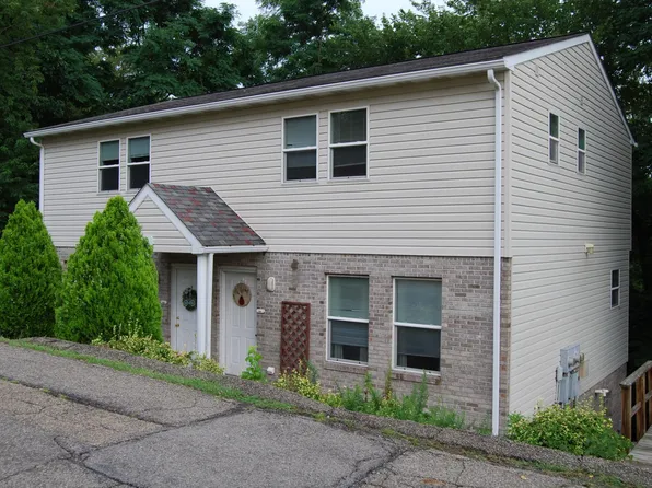 9 Cedar Ave #A, Aliquippa, PA 15001