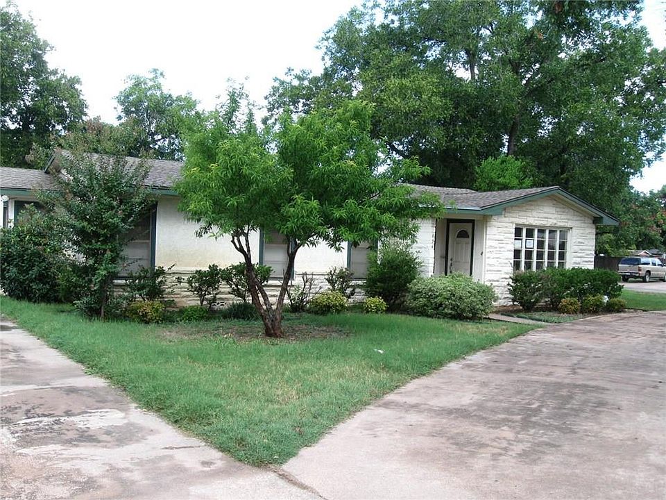 1st image of 834 S Leggett Dr
