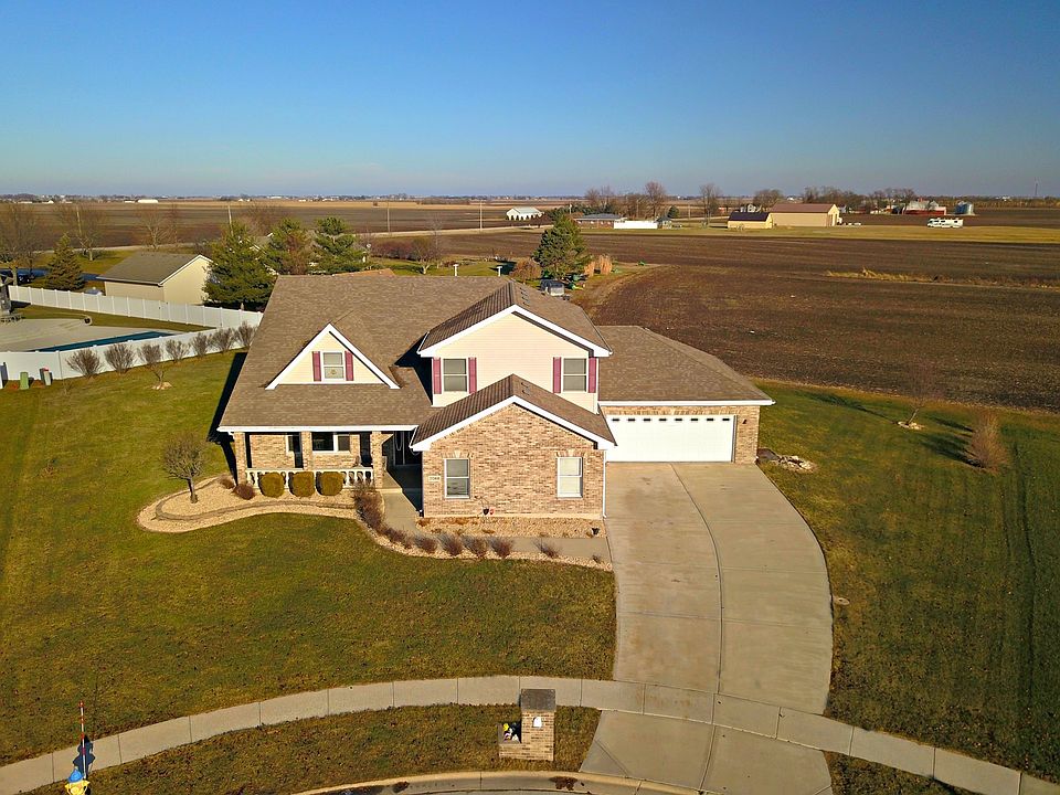1st image of 2068 Laura Ct