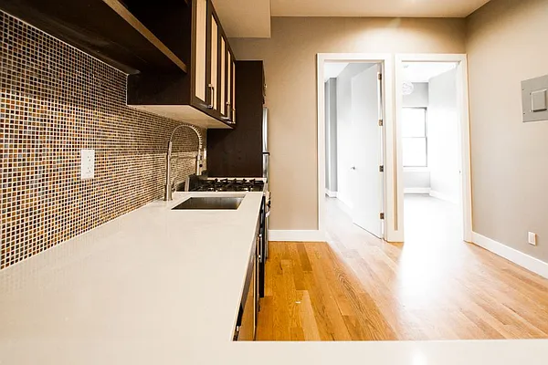 Rented by TheRealEstateCompany.com LLC | media 44