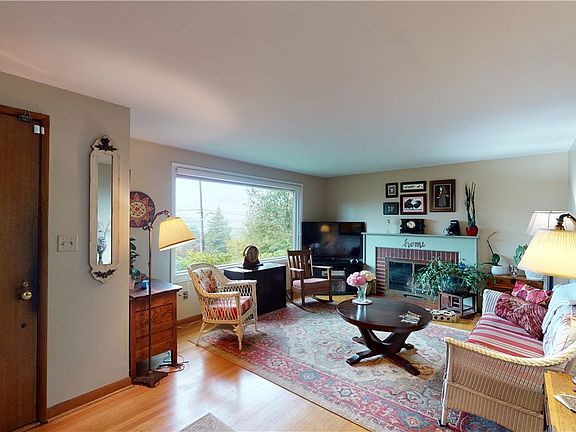 As you enter the home, your first stop is the living room. 