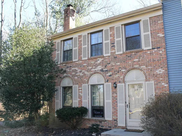 149 Eastwick Ct, Aberdeen, NJ 07747
