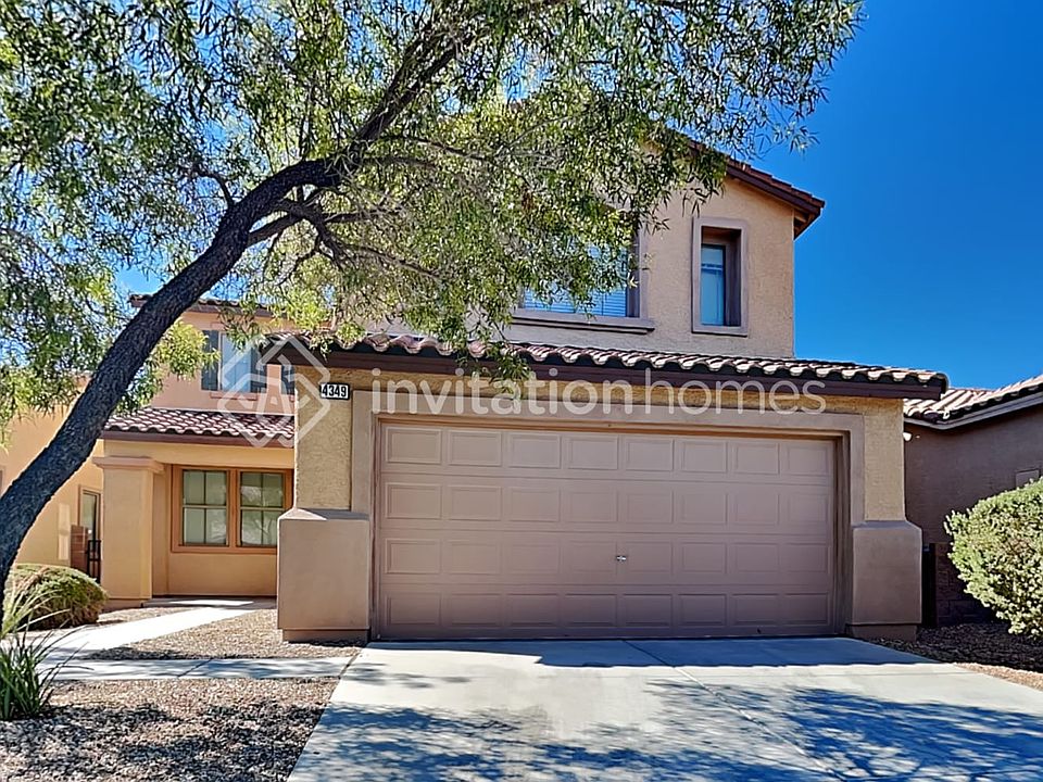 1st image of 4349 Desert Haven Ave