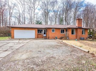 1103 Old Rockside Rd, Parma, OH 44134