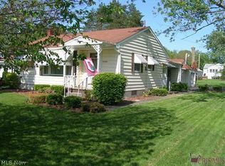 5204 Alva Ave NW, Warren, OH 44483