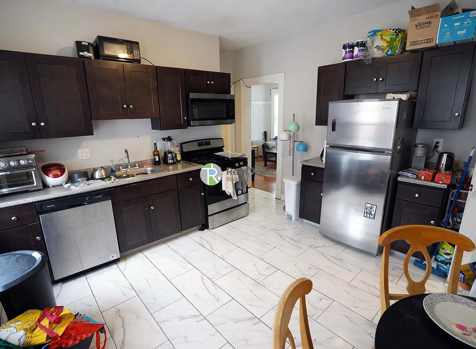 2 bed, 1100 sqft, $3,675 — Photo 2