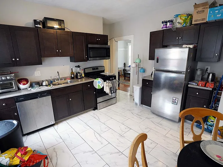 25 Linden St #253 — Photo 2