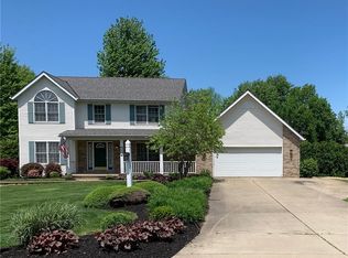 5065 Turnbury Dr, Madison, OH 44057