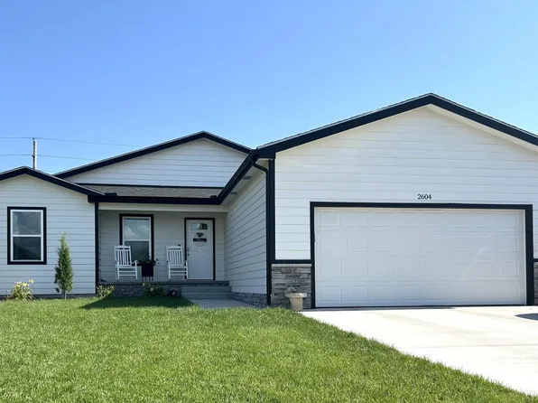 2604 E 23rd St, Hays, KS 67601