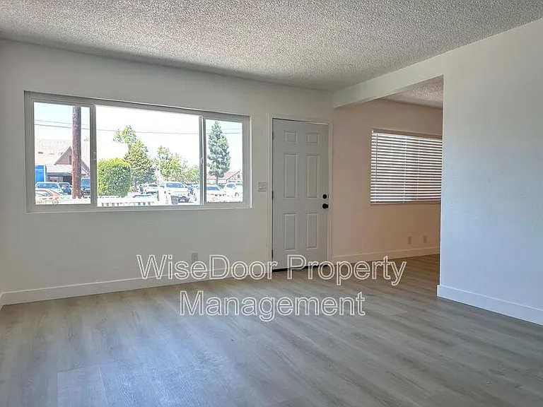 7914 16th St — Photo 6