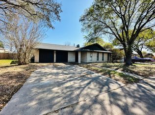 602 Bedivere Dr, Victoria, TX 77904