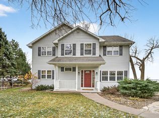 W6537 Firelane #8, Menasha, WI 54952