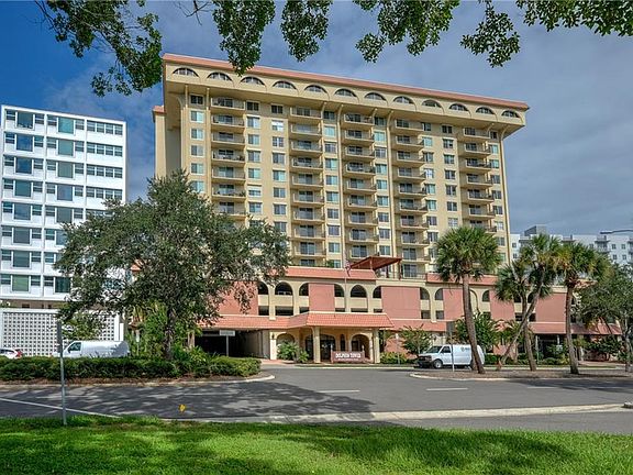 2nd image of 101 S Gulfstream Ave Unit 8D