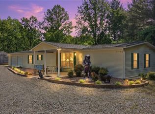 210 Lankford Ln, North Wilkesboro, NC 28659