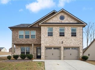 1734 Middle Brook Dr, Conyers, GA 30012