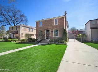 1925 Linden Ave, Park Ridge, IL 60068