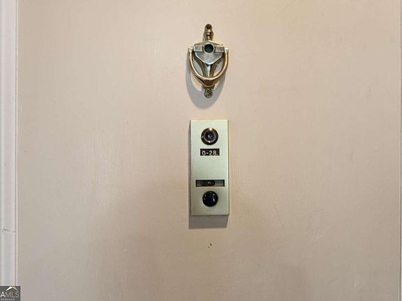 5th image of 6851 Roswell Rd APT O28