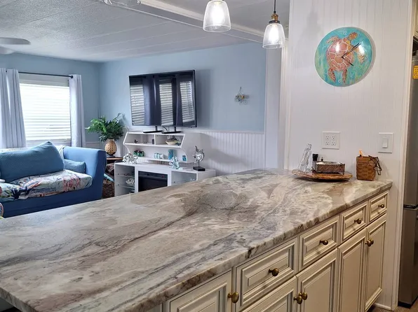 196 Arbor Ln, Vero Beach, FL 32960