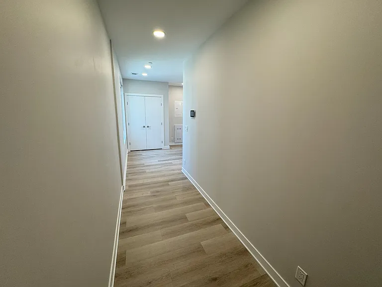 4030 University Ave NW — Photo 53