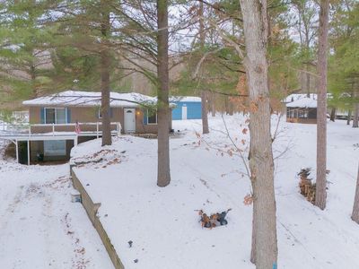 7467 E Higgins Lake Dr, Roscommon, MI, 48653