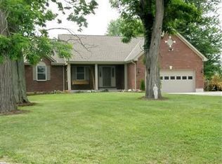 2639 Graves Rd, Hebron, KY 41048