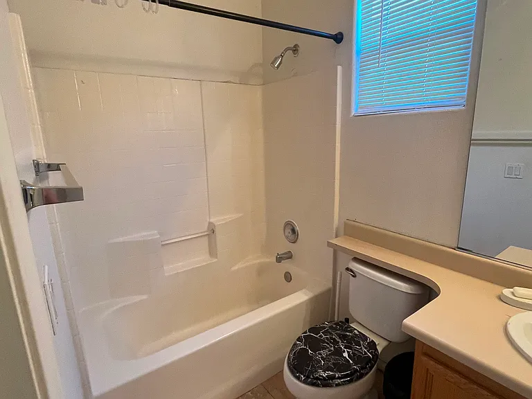 294 Sea Rim Ave — Photo 8