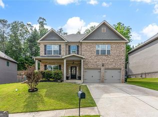 180 Cleburne Pl, Acworth, GA 30101
