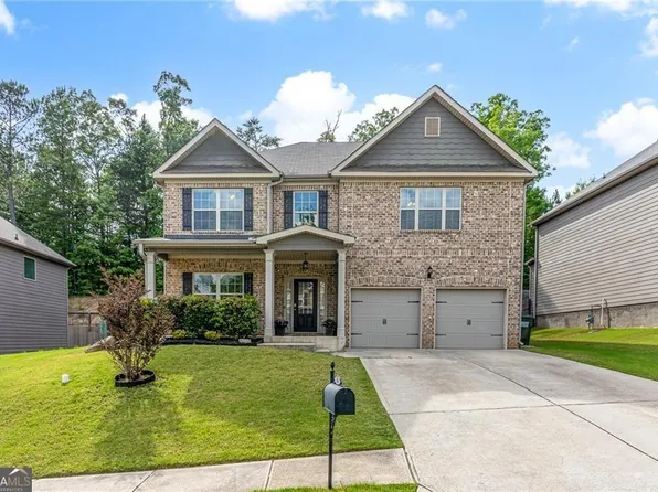 180 Cleburne Pl, Acworth, GA 30101