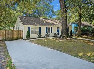 2074 Arlington Cir NW, Atlanta, GA 30318